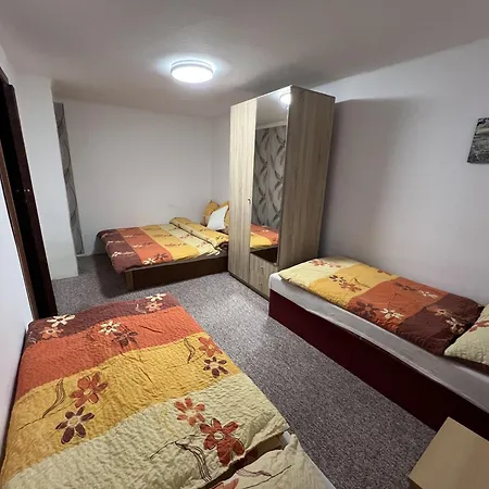 Holiday House Moravkovi *